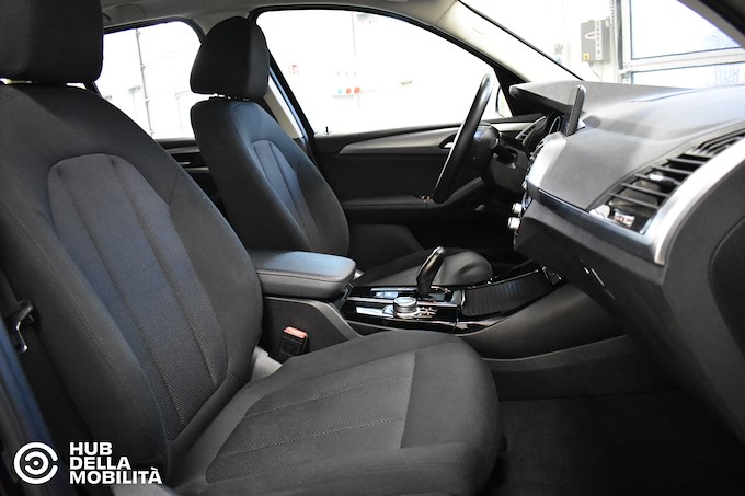 BMW X3 xDrive20d 48V Business Advantage